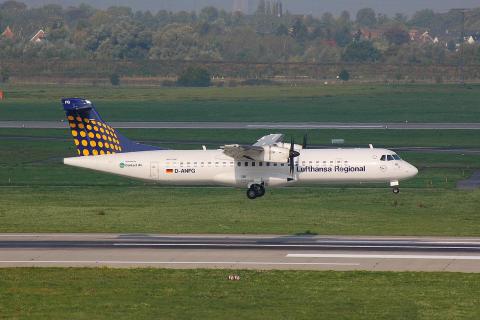 D-ANFG - ATR 72-500 (72-212A) - Lufthansa Regional - DUS - 14-10-2006