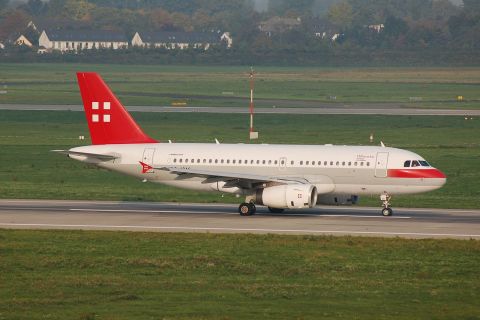 D-APAC - A319-132LR - PrivatAir - DUS - 14-10-2006