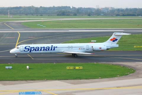 EC-GAT - MD-83 - Spanair - DUS - 14-10-2006