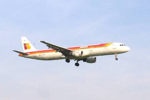 EC-HUI - A321-211 - Iberia - BRU - 09-06-2006