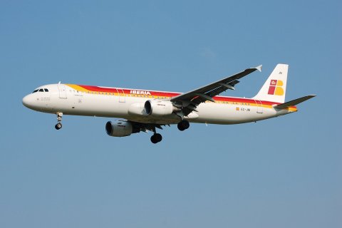 EC-JNI - A321-211 - Iberia - BRU - 29-06-2006