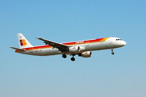 EC-JQZ - A321-211 - Iberia - BRU - 13-07-2006