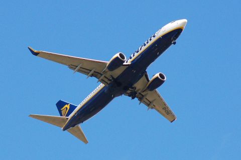 EI-CSA - 737-8AS(WL) - Ryanair - CRL - 01-08-2006