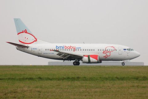 G-BVKD - 737-59D - bmiBaby - CDG - 17-09-2006