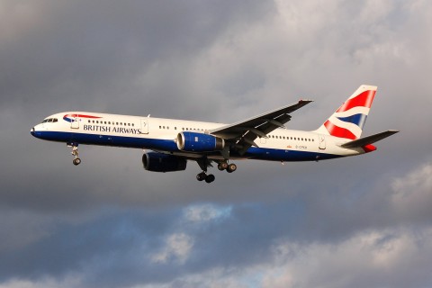 G-CPER - 757-236 - British Airways - LHR - 13-11-2006