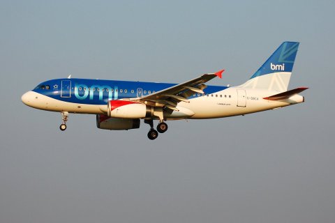 G-DBCA - A319-131 - bmi British Midland - BRU - 29-06-2006b