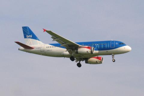 G-DBCB - A319-131 - bmi British Midland - BRU - 09-06-2006