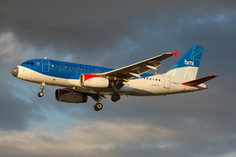G-DBCD - A319-131 - bmi British Midland - LHR - 13-11-2006