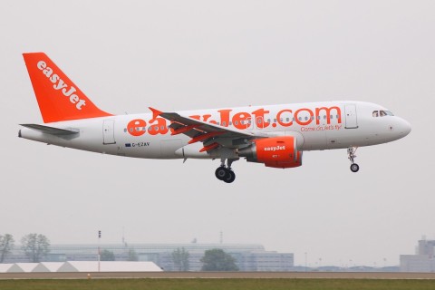 G-EZAV - A319-111 - easyJet - CDG - 17-09-2006