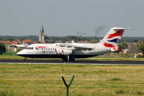 G-GNTZ - BAe 146-200 - BA Connect - BRU - 06-09-2006