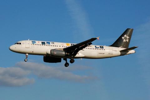 G-MIDX - A320-232 - bmi British Midland - BRU - 08-09-2006