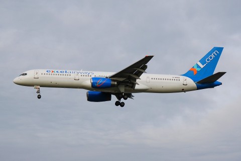 G-VKND - 757-225 - Excel Airways - LGW - 10-12-2006
