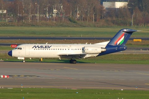 HA-LMe - Fokker 70 - Malev Hungarian Airlines - BRU - 27-11-2006