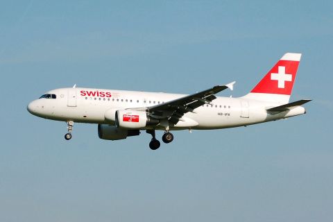 HB-IPX - A319-111 - Swiss - BRU - 06-09-2006
