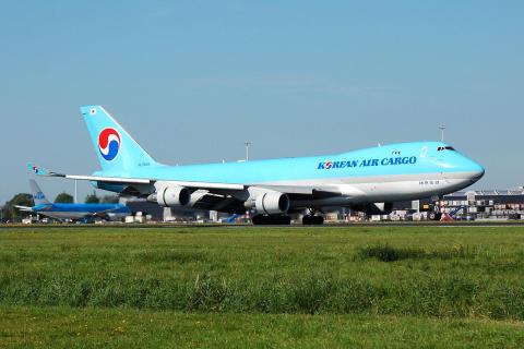 HL7603 - 747-4B5F(ER) - Korean Air Lines - AMS - 10-09-2006