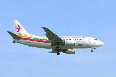 LY-AGZ - 737-524 - Lithuanian Airlines - BRU - 09-06-2006