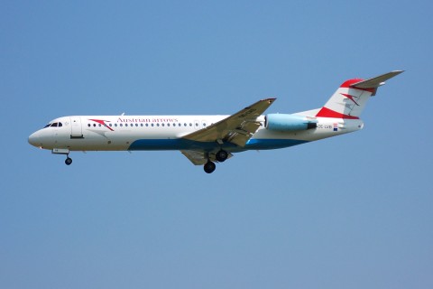 OE-LVB - Fokker 100 - Austrian Arrows - BRU - 29-06-2006