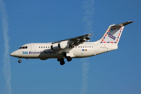 OO-DJO - RJ85 - SN Brussels Airlines - BRU - 08-09-2006