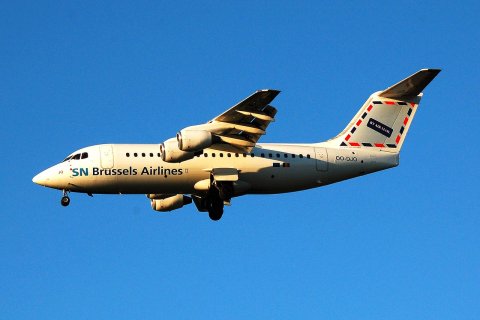 OO-DJO - RJ85 - SN Brussels Airlines - BRU - 26-11-2006