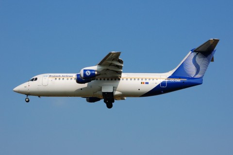 OO-DWI - RJ100 - SN Brussels Airlines - BRU - 29-06-2006