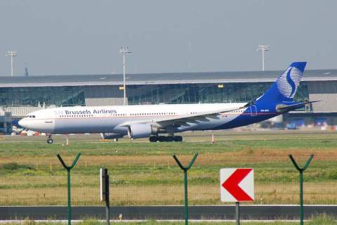 OO-SFO - A330-301 - SN Brussels Airlines - BRU - 21-09-2006