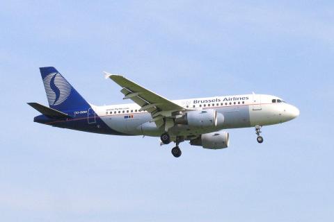 OO-SSM - A319-112 - SN Brussels Airlines - BRU - 09-06-2006
