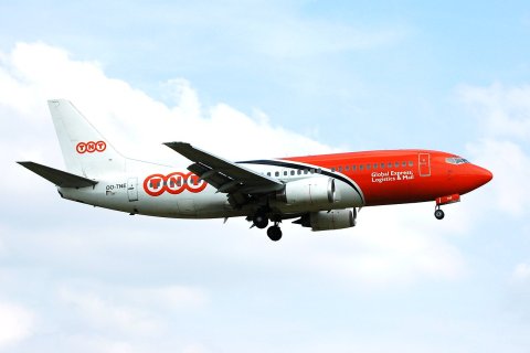 OO-TNE - 737-3Q8 - TNT Airways - BRU - 18-06-2006