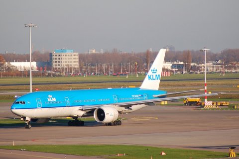 PH-BQD - 777-206(ER) - KLM Royal Dutch Airlines - AMS - 27-11-2006