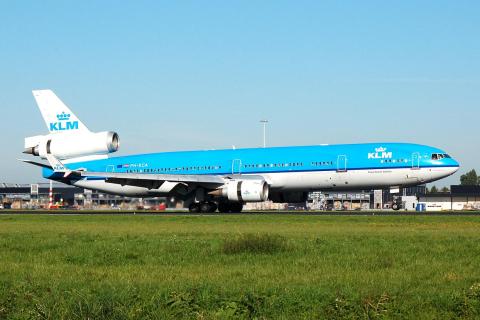 PH-KCA - MD-11 - KLM Royal Dutch Airlines - AMS - 10-09-2006