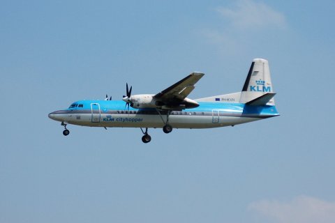 PH-KVH - Fokker 50- - KLM Cityhopper - BRU - 29-06-2006