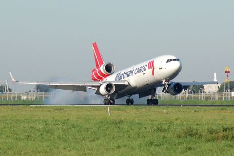 PH-MCW - MD-11F - Martinair Holland - AMS - 10-09-2006