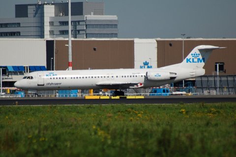 PH-OFI - Fokker 100 - KLM Cityhopper - AMS - 10-09-2006