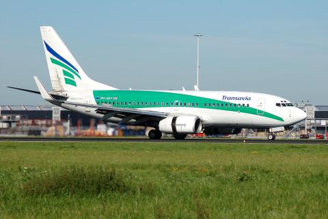 PH-XRY - 737-7K2(WL) - Transavia - AMS - 10-09-2006