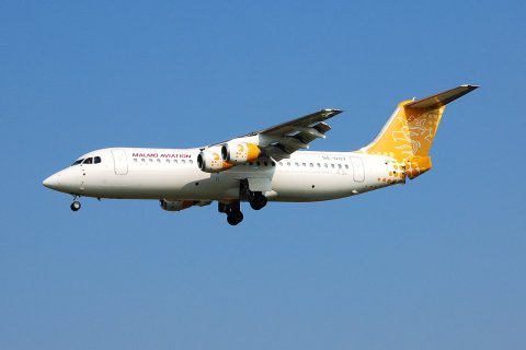 SE-DSY - RJ100 - Malmo Aviation - BRU - 29-06-2006