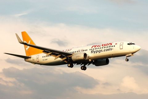 TC-AAP - 737-86N(WL) - Pegasus - BRU - 18-06-2006