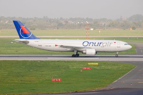 TC-OAO - A300-605R - Onur Air - DUS - 14-10-2006