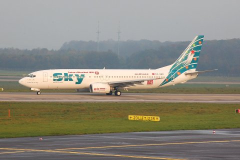 TC-SKC - 737-85F - Sky Airlines - DUS - 03-11-2006