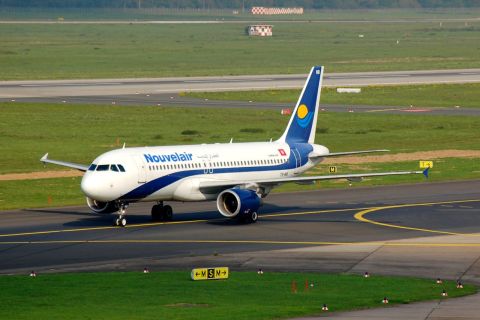 TS-INB - A320-214 - Nouvelair Tunisie - DUS - 14-10-2006b