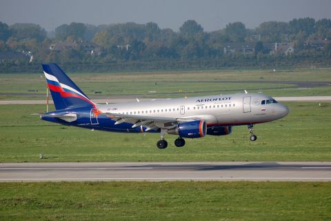 VP-BWL - A319-111 - Aeroflot _ Russian Airlines - DUS - 14-10-2006