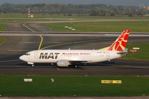 Z3-AAF - 737-3B7 - Macedonian Airlines - DUS - 14-10-2006