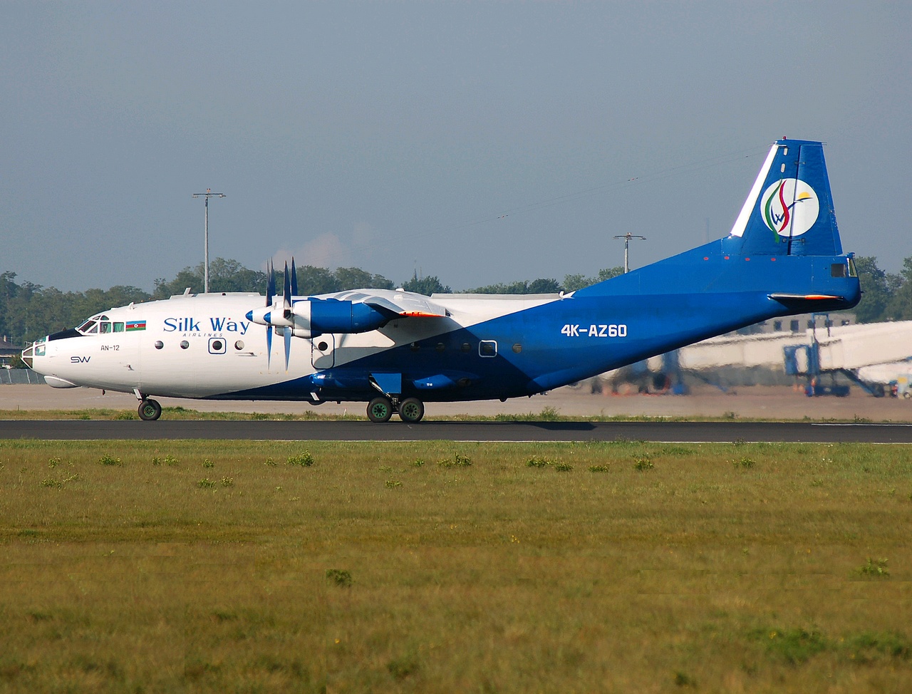 4K-AZ60 - Antonov An-12BP - Silk Way Airlines - CGN - 18-05-2007