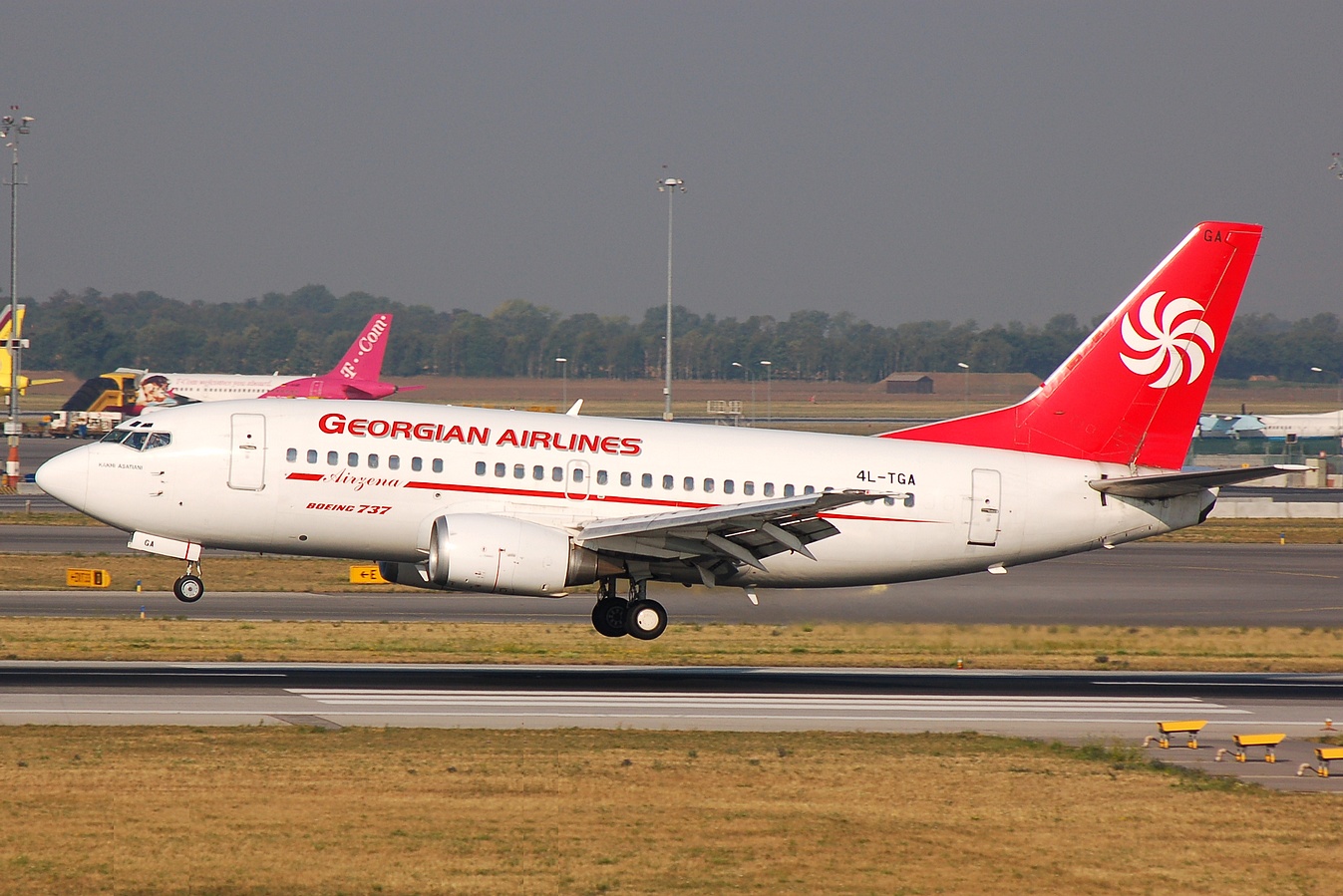 4L-TGA - 737-529 - Airzena Georgian Airways - VIE - 09-08-2007