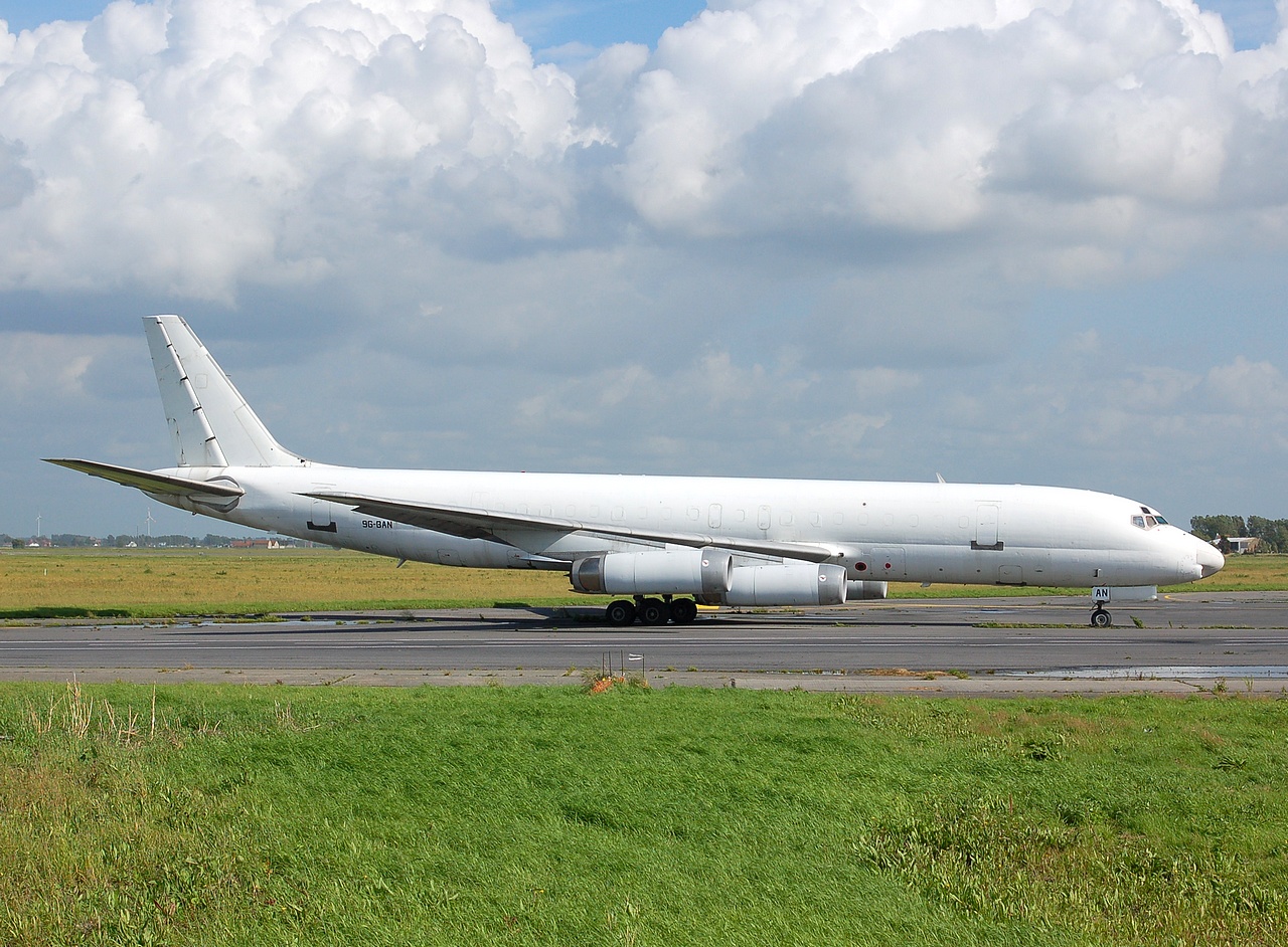 9G-BAN - DC-8-62CF - Air Cargo Chartering - OST - 04-07-2007