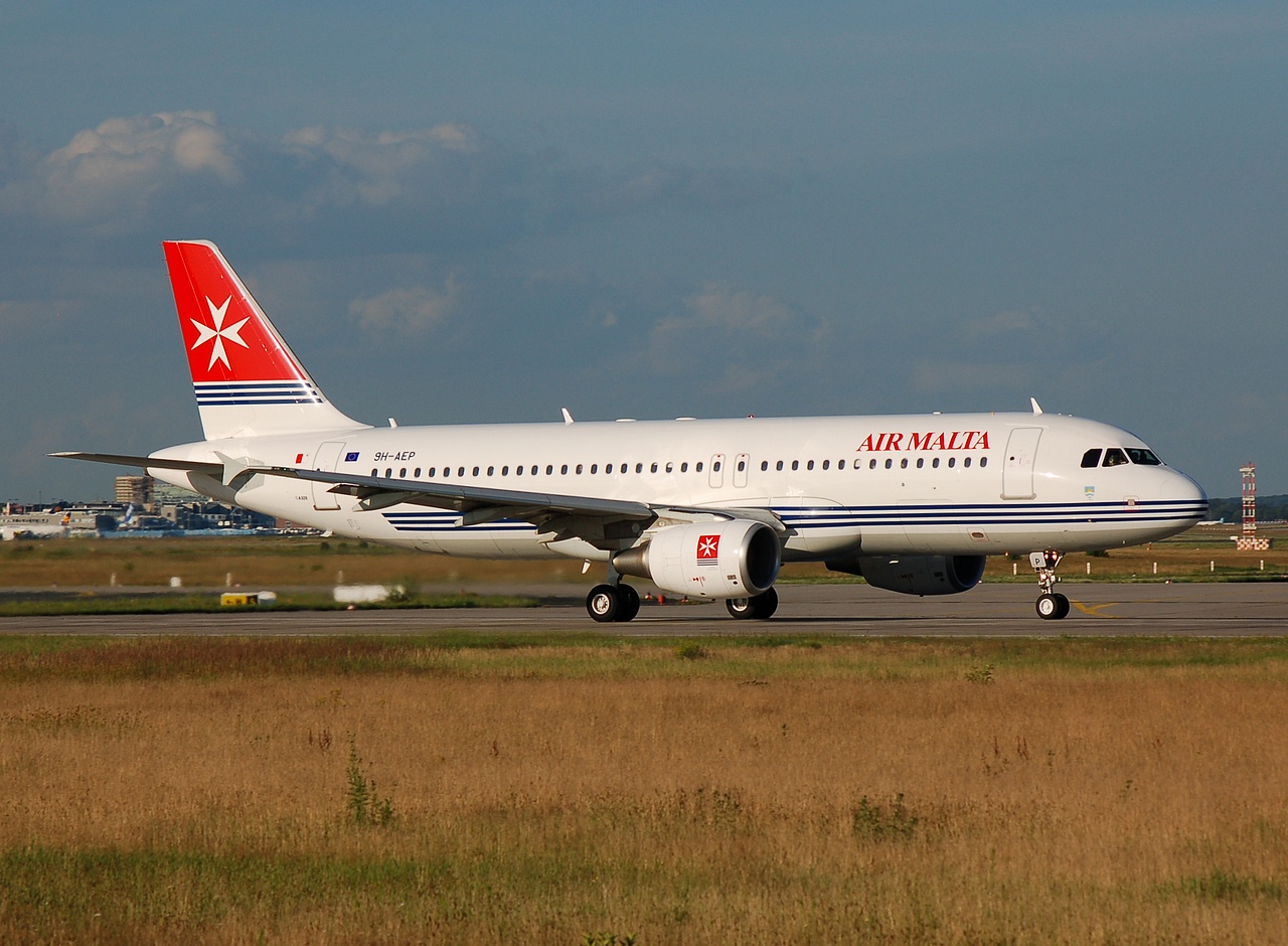 9H-AEP - A320-214 - Air Malta - FRA - 07-07-2007