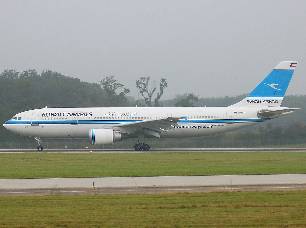 9K-AMA - A300B4-605R - Kuwait Airways - GVA - 02-10-2007