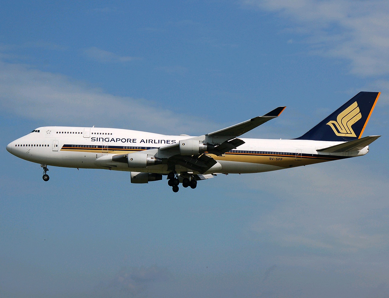 9V-SPF - 747-412 - Singapore Airlines - FRA - 22-05-2007