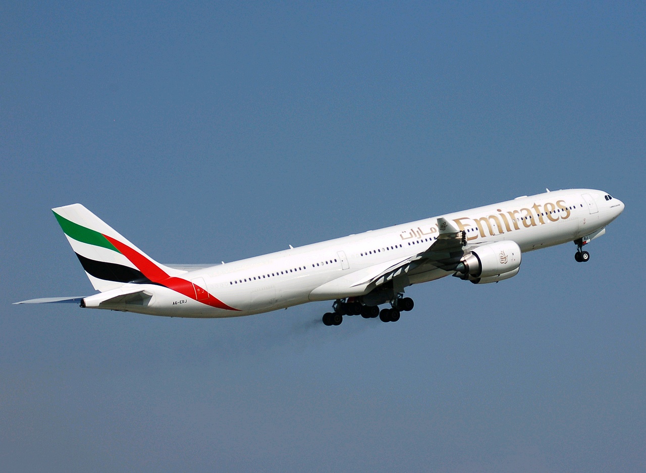 A6-ERJ - A340-541 - Emirates - ZRH - 24-05-2007