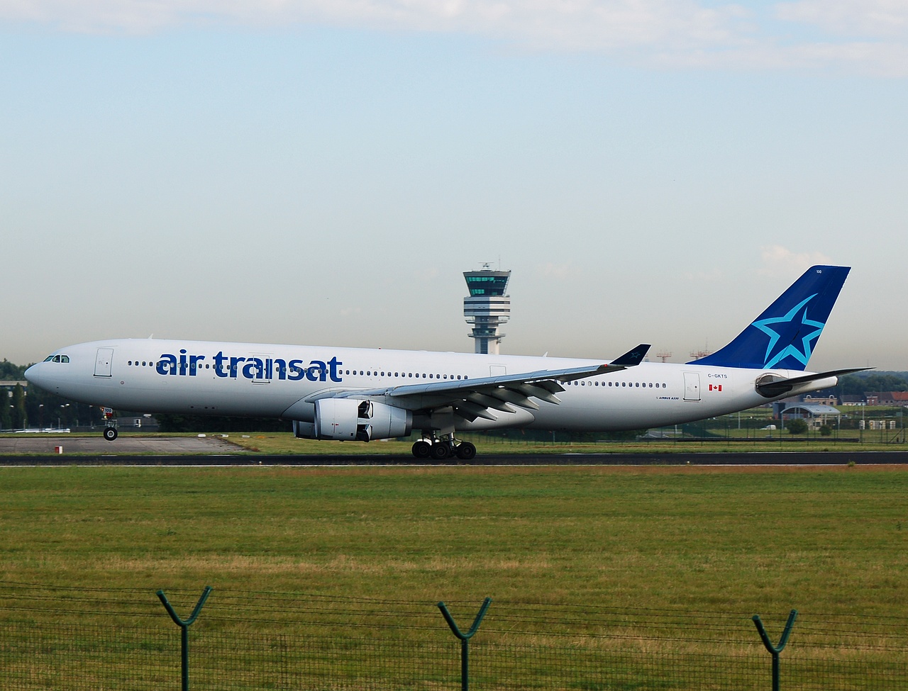 C-GKTS - A330-342 - Air Transat - BRU - 18-07-2007