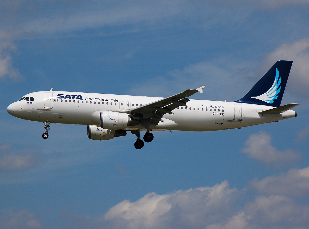 CS-TKK - A320-214 - SATA International - FRA - 08-07-2007