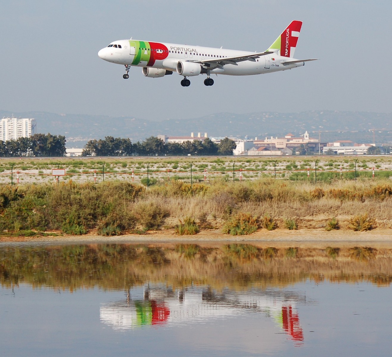 CS-TNM - A320-214 - TAP _ Air Portugal - FAO - 31-08-2007